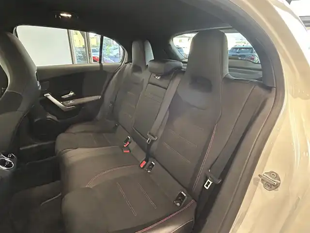 メルセデス・ベンツ Ａ２００ｄ AMGライン 愛知県 2020(令2)年 3.4万km ポーラホワイト メモリナビ/フルセグテレビ/３６０°カメラ/アイドリングストップ/アクティブクルーズコントロール/プッシュスタート/ETC2.0/前席シートヒーター/ワイヤレスチャージ/ヘッドアップディスプレイ/純正ドラレコ
