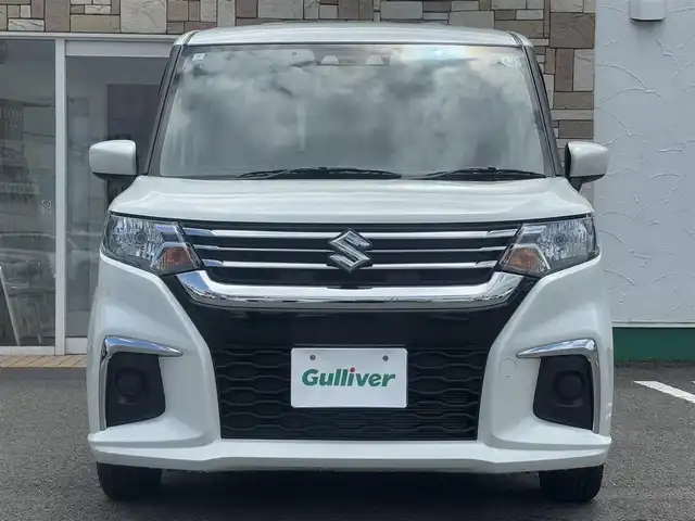 スズキ ソリオ G 徳島県 2023(令5)年 0.5万km ピュアホワイトP ワンオーナー/純正ナビ【CN-RZ876】/片側パワースライドドア/純正フロアマット/衝突被害軽減システム/レーンキープアシスト/オートマチックハイビーム/横滑り防止装置/盗難防止装置/後ろコーナーセンサー/ETC/バックカメラ/スマートキー/プッシュスタート