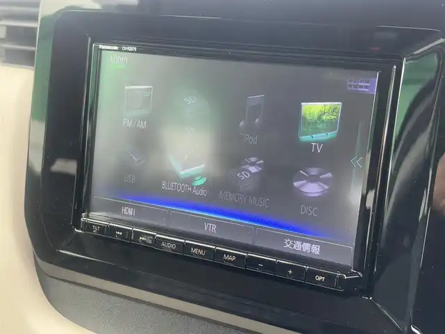 スズキ ソリオ G 徳島県 2023(令5)年 0.5万km ピュアホワイトP ワンオーナー/純正ナビ【CN-RZ876】/片側パワースライドドア/純正フロアマット/衝突被害軽減システム/レーンキープアシスト/オートマチックハイビーム/横滑り防止装置/盗難防止装置/後ろコーナーセンサー/ETC/バックカメラ/スマートキー/プッシュスタート