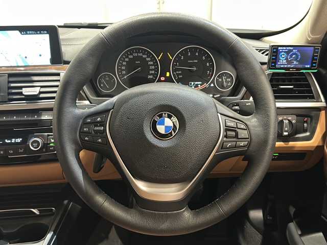 ＢＭＷ ３４０ｉ ラグジュアリー 新潟県 2018(平30)年 3.3万km ミネラルホワイト ワンオーナー/インテリジェントセーフティ/アダプティクルーズコントロール/レーンキープアシスト/パーキングアシスト/パークディスタンスコントロール/純正HDDナビ/・フルセグ/CD/DVD/Bluetooth/USB/フロント/サイド/リアカメラ/ドライブレコーダー前後/GPSレーダー探知機/茶革シート/シートヒーター/パワーシート（運転席メモリー付）/LEDヘッドライト/純正18インチアルミホイール/コンフォートアクセス/ETC2.0