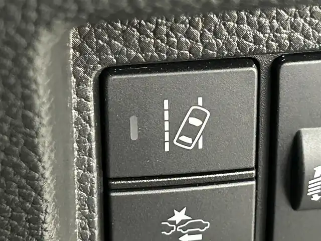 ホンダ Ｎ ＢＯＸ カスタム L 道央・札幌 2022(令4)年 2.4万km メテオロイドグレーメタリック ・４WD/・寒冷地仕様/・社外メモリーナビ/　CD/DVD/SD/BT/フルセグ/・バックカメラ/・前後ドライブレコーダー/・ホンダセンシング/・クルーズコントロール/・レーンキープアシスト/・クリアランスソナー/・左側パワースライドドア/・前席シートヒーター/・ミラーヒーター/・純正LEDヘッドライト/・フォグライト/・オートライト/・プッシュスタート/・スマートキー/・一体型エンジンスターター/・純正フロアマット/・ドアバイザー
