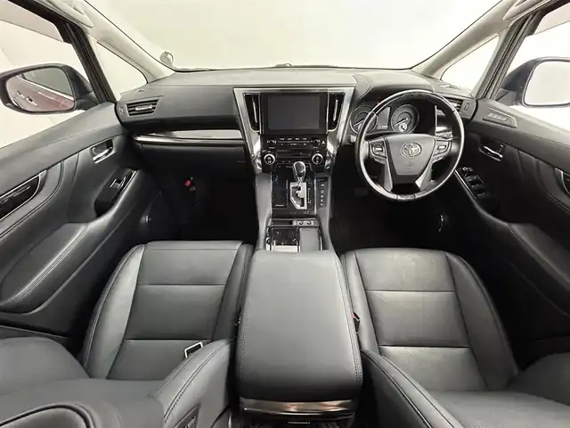 トヨタ アルファードハイブリット SR Cパッケージ 道央・札幌 2022(令4)年 3.5万km ダークレッドマイカメタリック ・４WD/・寒冷地仕様/・純正ディスプレイオーディオナビ/　CD/DVD/BT/USB/Miracast/・バックカメラ/・デジタルインナーミラー/・ビルトインETC/・純正前後ドライブレコーダー/・100V/1500W/・トヨタセーフティセンス/・レーダークルーズコントロール/・レーンキープアシスト/・オートハイビーム/・BSM/・RSA/・RCTA/・レザーシート/・パワーシート/・エア/シートヒーター/・2列目エグゼクティブシート/・ステアリングヒーター/・nanoe/・両側パワースライドドア/・パワーバックドア/・3眼LEDヘッドライト/・フォグライト/・オートライト/・プッシュスタート/・スマートキー/・一体型エンジンスターター/・純正フロアマット/・ドアバイザー
