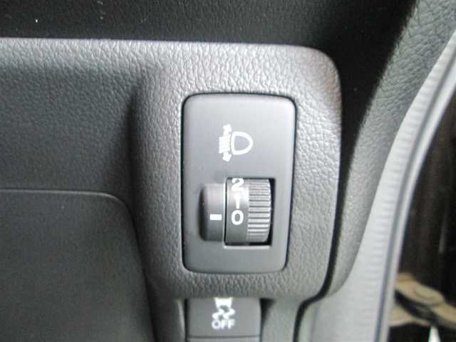 ホンダ Ｎ ＢＯＸ G Lパッケージ 千葉県 2014(平26)年 3.3万km スマートブラック ワンオーナー/純正ナビ、ワンセグTV/バックカメラ/純正オーディオ【DVD/CD/BT/SD】/片側パワースライドドア/CTBA(シティブレーキアクティブシステム)/横滑り防止装置/ヘッドライトレベライザー/ナビ連動ステアリングスイッチ/ETC、スペアキー/取扱説明書/ナビ取扱説明書/新車時保証書