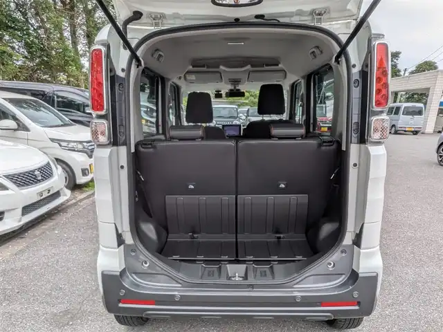 スズキ スペーシア ギア HYBRID XZターボ 栃木県 2020(令2)年 12.5万km ピュアホワイトP (株)IDOMが運営する【じしゃロン宇都宮店】の自社ローン対象車両になります。こちらは現金またはオートローンご利用時の価格です。自社ローンご希望の方は別途その旨お申付け下さい/社外ナビ/CD/DVD/BT/TV/衝突軽減/クルーズコントロール/両側パワースライドドア/全方位カメラ/ターボ/ETC/シートヒーター/ヘッドアップディスプレイ/スマートキー/プッシュスタート/純正１４インチAW