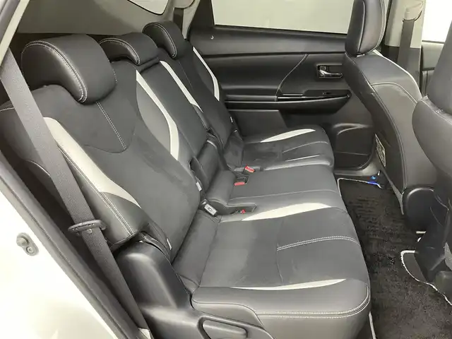 トヨタ プリウス α S ツーリングセレクション G’s 福岡県 2016(平28)年 6.3万km ホワイトパールクリスタルシャイン シルクブレイズエアロ　/後席モニター　/アルパインナビ（ＢＴ，フルセグＴＶ）　/バックカメラ　/ＥＴＣ　/前方ドライブレコーダー　/ハーフレザーシート　/ステアリングリモコン　/純正フロアマット　/純正１８インチＡＷ