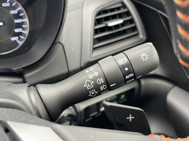 スバル インプレッサ ＸＶ 1．6i－L アイサイト 岩手県 2020(令2)年 2.5万km クリスタルホワイトP 衝突軽減システム/アイサイト/純正8型ナビ/レーダークルーズコントロール/フルセグ/CD/Bluetooth/バックカメラ/コーナーセンサー/純正アルミホイール/ブラインドスポットモニター/LEDヘッドライト/パドルシフト/オートライト/ETC/ステアリングスイッチ/スマートキー/プッシュスタート