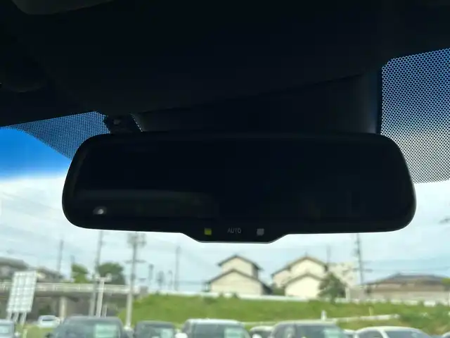 トヨタ ハリアー プレミアム アドバンスド スタイルモーヴ 岡山県 2016(平28)年 6.4万km ホワイトパールクリスタルシャイン 純正8インチJBLプレミアムサウンドナビ/フルセグTV、CD、DVD、Bluetooth/AM、FM、/モデリスタエアロ/全方位カメラ/ビルトインETC/ハーフレザーシート/メモリーシート/前席シートヒーター/前席パワーシート/レーダークルーズコントロール/インテリジェントクリアランスソナー/プリクラッシュセーフティシステム/レーンディパーチャーアラート