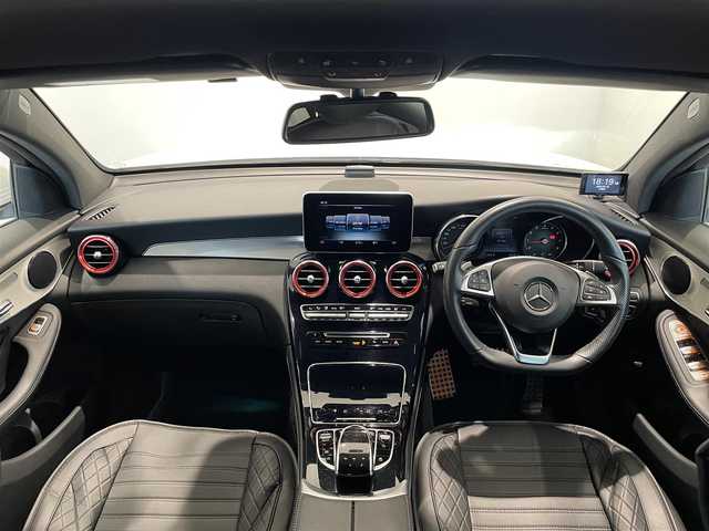 メルセデス・ベンツ ＧＬＣ２００ クーペスポーツ 愛知県 2019(平31)年 4.8万km ポーラホワイト レーダーセーフティＰＫＧ　/ＣＯＭＭＡＮＤナビ　/３６０度カメラ　/Ｂｌｕｅｔｏｏｔｈ　/フルセグＴＶ　/ＡＣＣ　/ＬＫＡ　/ＬＤＷ　/ＢＳＭ　/ハーフレザー　/シートヒーター　/ＬＥＤヘッドライト　/ドライブレコーダー/パワーバックドア/プッシュスタート/アイドリングストップ
