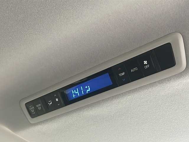 トヨタ アルファード S Aパッケージ 長野県 2018(平30)年 1.4万km ラグジュアリーホワイトパールクリスタルシャインガラスフレーク 純正９インチナビ/Bluetooth Audio/フルセグテレビ/バックカメラ/純正１８インチアルミホイール/クルーズコントロール（追従可能）/レーンディパーチャーアラート/オートマチックハイビーム/両側電動スライドドア/プリクラッシュセーフティ/ドライブレコーダー/ビルドインＥＴＣ/バックカメラ/ＬＥＤヘッドライト/純正フロアマット/プッシュスタート/オートライト/ドアバイザー/スマートキー/横滑り防止機能/盗難防止機能