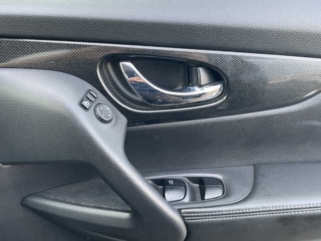日産 エクストレイル ハイブリッド 20X エマージェンシーブレーキ 徳島県 2017(平29)年 8.4万km スチールブルー (株)IDOMが運営する【じしゃロン徳島店】の自社ローン専用車両になりますこちらは現金またはオートローンご利用時の価格です。/自社ローンご希望の方は別途その旨お申付け下さい”									/ワンオーナー/スカイルーフ/衝突被害軽減ブレーキ/パワーバックドア/純正ナビゲーション/バックカメラ/ルーフレール/ウィンカーミラー/メッキドアハンドル/ＬＥＤヘッドライト/フォグランプ/レザーシート/コーナーセンサー/ECOモード切替/革巻きステアリング/ステアリングリモコン/両席シートヒーター/ＥＴＣ/パワーバックドア/プッシュスタート/スマートキー/純正フロアマット