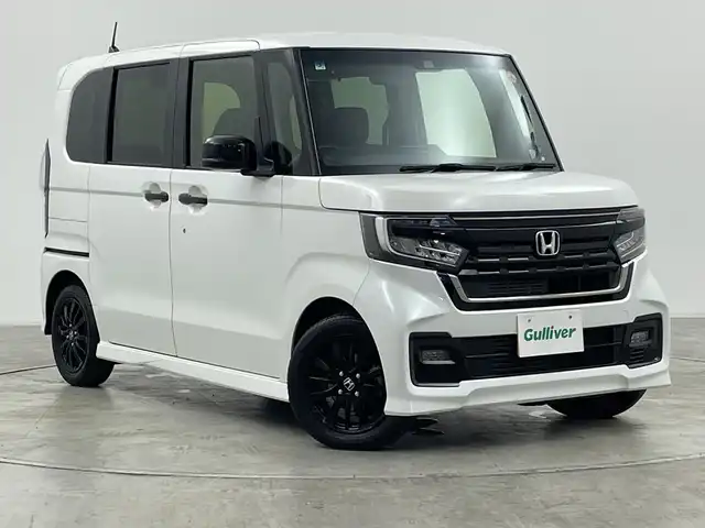ホンダ Ｎ ＢＯＸ カスタム L スタイル+ブラック 群馬県 2023(令5)年 2.5万km プラチナホワイトパール 8型ナビ　バックカメラ　衝突被害軽減ブレーキ　前席シートヒーター　両側電動スライドドア　ビルトインETC フルセグTV アダプティブクルーズコントロール　レーンキープアシスト　スマートキー　禁煙車