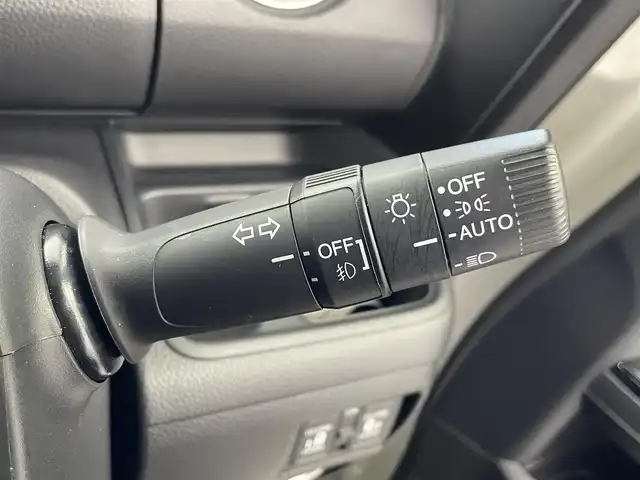 ホンダ Ｎ ＢＯＸ カスタム L スタイル+ブラック 群馬県 2023(令5)年 2.5万km プラチナホワイトパール 8型ナビ　バックカメラ　衝突被害軽減ブレーキ　前席シートヒーター　両側電動スライドドア　ビルトインETC フルセグTV アダプティブクルーズコントロール　レーンキープアシスト　スマートキー　禁煙車