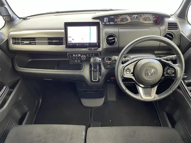 ホンダ Ｎ ＢＯＸ カスタム L スタイル+ブラック 群馬県 2023(令5)年 2.5万km プラチナホワイトパール 8型ナビ　バックカメラ　衝突被害軽減ブレーキ　前席シートヒーター　両側電動スライドドア　ビルトインETC フルセグTV アダプティブクルーズコントロール　レーンキープアシスト　スマートキー　禁煙車