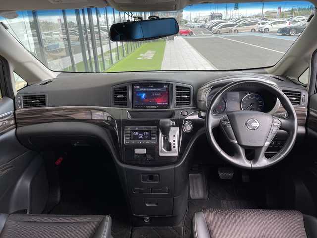 日産 エルグランド 250ハイウェイスターS 愛知県 2018(平30)年 4.4万km ファントムブラック 8型ナビ/フルセグ/バックカメラ/両側パワースライドドア/フリップダウンモニター/リアオートエアコン/ステアリングスイッチ/スマートキー/プッシュスタート
