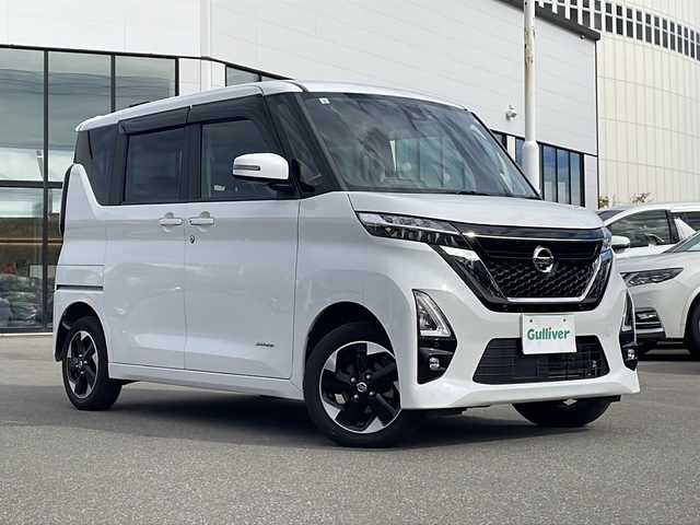 日産 ルークス ハイウェイスター X 青森県 2021(令3)年 4.7万km ホワイトパール ・4WD/・純正ナビ/・フルセグTV/・アラウンドビューモニター/・BT/AM/FM/CD/DVD/・純正エンジンスターター/・片側パワースライドドア/・衝突軽減装置/・横滑り抑制装置/・ETC/・前方ドライブレコーダー/・純正LEDヘッドライト/・純正フォグライト/・純正ドアバイザー/・純正フロアマット/・後席サンシェード/・純正14AW/・スペアキーあり