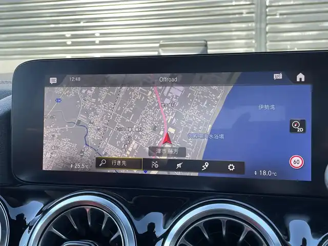 メルセデス・ベンツ Ｍ・ベンツ ＧＬＡ２００ｄ 4マチック AMGライン 三重県 2022(令4)年 2.6万km ポーラホワイト ワンオーナー/レザーエクスクルーシブＰＫＧ/ＡＣＣ/３６０°カメラ/前後ドライブレコーダー/メモリーシート/シートヒーター/純正ＴＶ/ＥＴＣ２．０/ＬＥＤヘッドライト/純正１９インチＡＷ