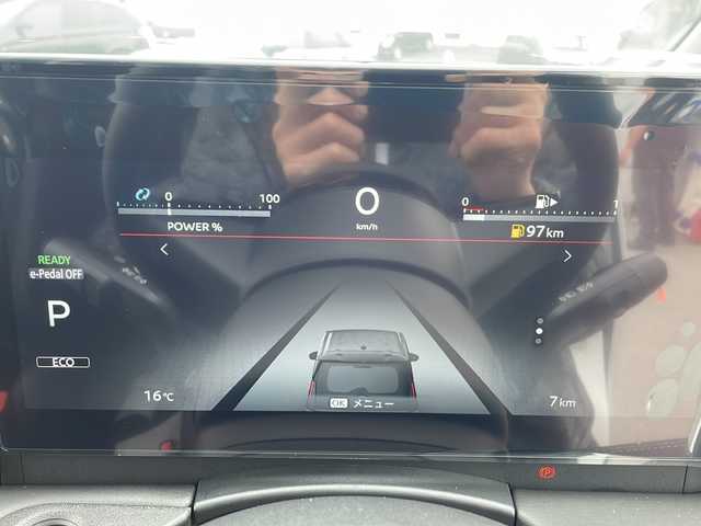 日産 セレナ e－パワー ハイウェイスター V 三重県 2025(令7)年 0.1千km プリズムホワイト 登録済未使用車/純正１２．３型ナビ/全周囲カメラ/デジタルインナーミラー/ＥＴＣ/両側パワースライドドア/スペアキー/コーナーセンサー/プロパイロット/ドライブレコーダー/SOSコール/ワイヤレス充電器/USBポート/衝突軽減ブレーキ/レーンキープアシスト/踏み間違い防止支援/先行車発進お知らせ/禁煙車