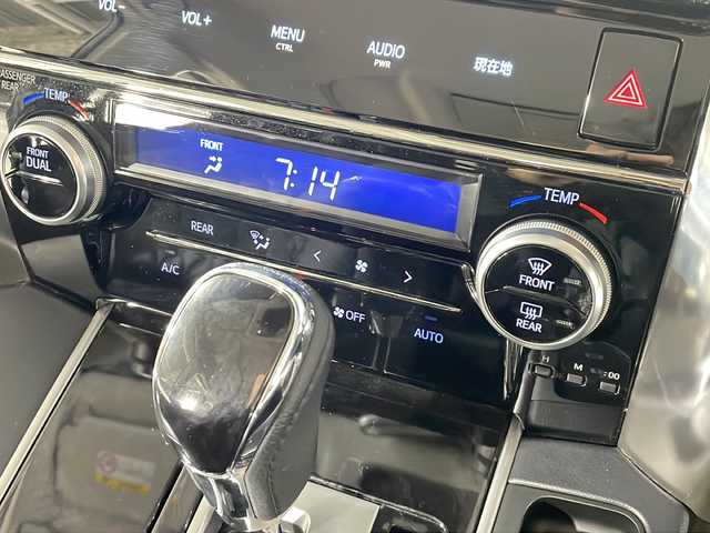 トヨタ ヴェルファイア Z 広島県 2018(平30)年 5.9万km ブラック 禁煙/モデリスタエアロ（F/S/R）/トヨタセーフティセンス/・プリクラッシュセーフティ/・レーダークルーズコントロール/・オートマチックハイビーム/・LTA/LDA/RSA/・先行車発進告知/クリアランスソナー/純正10型ナビ（NSZN-Z66T）/・CD/DVD/DTV/Bluetooth/SD/REC/純正フリップダウンモニター（V12T-R66C）/バックカメラ/両側パワースライドドア/ウッドコンビステアリング/ステアリングスイッチ/オートライト/LEDヘッドライト/フォグランプ/電動パーキング/ブレーキホールド/前後ドライブレコーダー（DRV-MR745）/ビルトインETC2.0/プッシュスタート/スマートキー/スペアキー/純正フロアマット/純正ドアバイザー/社外20インチアルミホイール（245/40ZR20）