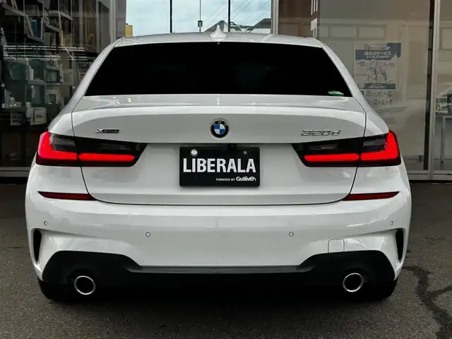 ＢＭＷ ３２０ｄ 富山県 2019(令1)年 3.1万km 白 純正HDDナビ/Bluetooth接続/App-conect/AM/FMラジオ/バックカメラ/360°カメラ/D/Nパワーシート/D/Nシートヒーター/ACC/前ドラレコ/ワイヤレス充電/アイドリングストップ/プッシュスタート/ETC2.0/アンビエントライト/純正LEDヘッドライト/純正18インチAW/横滑り防止装置/盗難防止装置