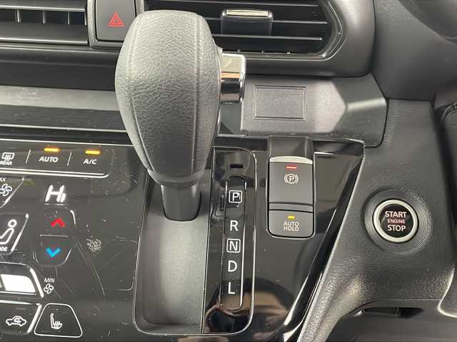 日産 ルークス HWS X プロパイロットED 宮城県 2023(令5)年 6万km ホワイトパール 禁煙車/プロパイロット/エマージェンシーブレーキ/車線逸脱警報/車線逸脱防止支援システム/先行車発進お知らせ/速度標識表示/道路標識表示/ソナー/インテリジェントルームミラー/純正7インチナビ/（BT.SD.AM.FM.CD.USB）/アラウンドビューモニター/フルセグテレビ/ビルトインETC/両側パワースライドドア/ハンズフリースライドドア/電動パーキングブレーキ/AUTOHOLD/前席シートヒーター/ステアリングヒーター/革巻きステアリング/ステアリングスイッチ/プッシュスタート/スマートキー（2本）/ロールサンシェード/シートバックテーブル/純正フロアマット/LEDヘッドライト/LEDフォグランプ/純正14インチアルミホイール/横滑り防止機能/アイドリングストップ