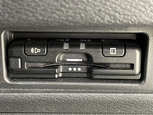 日産 ルークス HWS X プロパイロットED 宮城県 2023(令5)年 6万km ホワイトパール 禁煙車/プロパイロット/エマージェンシーブレーキ/車線逸脱警報/車線逸脱防止支援システム/先行車発進お知らせ/速度標識表示/道路標識表示/ソナー/インテリジェントルームミラー/純正7インチナビ/（BT.SD.AM.FM.CD.USB）/アラウンドビューモニター/フルセグテレビ/ビルトインETC/両側パワースライドドア/ハンズフリースライドドア/電動パーキングブレーキ/AUTOHOLD/前席シートヒーター/ステアリングヒーター/革巻きステアリング/ステアリングスイッチ/プッシュスタート/スマートキー（2本）/ロールサンシェード/シートバックテーブル/純正フロアマット/LEDヘッドライト/LEDフォグランプ/純正14インチアルミホイール/横滑り防止機能/アイドリングストップ