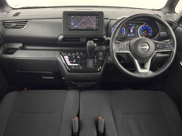 日産 ルークス HWS X プロパイロットED 宮城県 2023(令5)年 6万km ホワイトパール 禁煙車/プロパイロット/エマージェンシーブレーキ/車線逸脱警報/車線逸脱防止支援システム/先行車発進お知らせ/速度標識表示/道路標識表示/ソナー/インテリジェントルームミラー/純正7インチナビ/（BT.SD.AM.FM.CD.USB）/アラウンドビューモニター/フルセグテレビ/ビルトインETC/両側パワースライドドア/ハンズフリースライドドア/電動パーキングブレーキ/AUTOHOLD/前席シートヒーター/ステアリングヒーター/革巻きステアリング/ステアリングスイッチ/プッシュスタート/スマートキー（2本）/ロールサンシェード/シートバックテーブル/純正フロアマット/LEDヘッドライト/LEDフォグランプ/純正14インチアルミホイール/横滑り防止機能/アイドリングストップ