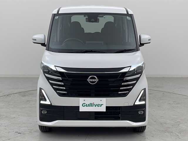 日産 ルークス HWS X プロパイロットED 宮城県 2023(令5)年 6万km ホワイトパール 禁煙車/プロパイロット/エマージェンシーブレーキ/車線逸脱警報/車線逸脱防止支援システム/先行車発進お知らせ/速度標識表示/道路標識表示/ソナー/インテリジェントルームミラー/純正7インチナビ/（BT.SD.AM.FM.CD.USB）/アラウンドビューモニター/フルセグテレビ/ビルトインETC/両側パワースライドドア/ハンズフリースライドドア/電動パーキングブレーキ/AUTOHOLD/前席シートヒーター/ステアリングヒーター/革巻きステアリング/ステアリングスイッチ/プッシュスタート/スマートキー（2本）/ロールサンシェード/シートバックテーブル/純正フロアマット/LEDヘッドライト/LEDフォグランプ/純正14インチアルミホイール/横滑り防止機能/アイドリングストップ