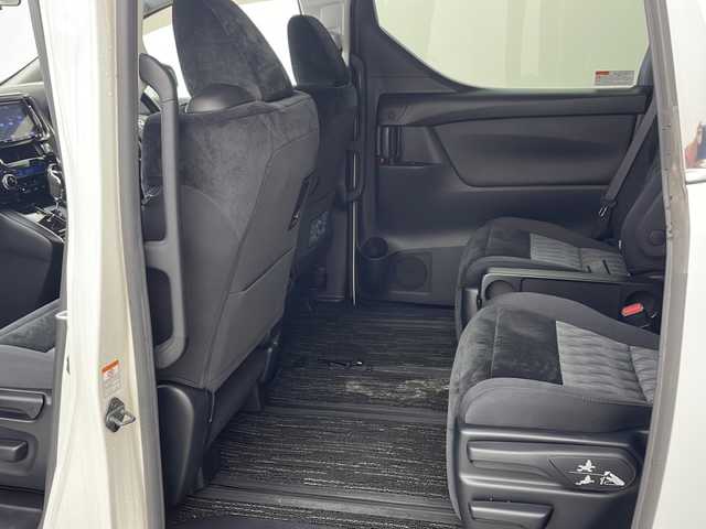 トヨタ アルファード S Aパッケージ 兵庫県 2018(平30)年 3.9万km ホワイトパールクリスタルシャイン ・純正SDナビ（NSZT-Y68T）/・AM/FM/CD/DVD/・Bluetooth接続/・フルセグTV/・バックカメラ/・ビルトインETC/・両側パワースライドドア/・電子パーキングブレーキ/・オートホールド/・トヨタセーフティセンス/・プリクラッシュセーフティ/・レーンキープアシスト/・クリアランスソナー/・ロードサインアシスト/・レーダークルーズコントロール/・オートマチックハイビーム/・横滑り防止装置/・前方ドライブレコーダー/・TRDエアロ（フロント、サイド、リア）/・オットマン/・LEDヘッドランプ/・オートライト/・フォグランプ/・純正フロアマット/・純正アルミホイール