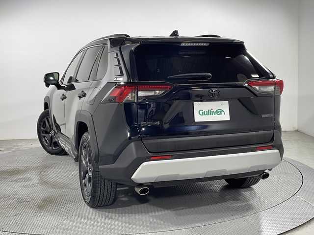 トヨタ ＲＡＶ４ アドベンチャー 広島県 2022(令4)年 3万km アティチュードブラックマイカ 禁煙車/純正10.5型ナビ/バックカメラ/ＡＯＳエアロ/ムーンルーフ/ブラインドスポットモニター/ＡＬＰＩＮＥリフトアップスピーカー/レーダークルーズコントロール/ステアリングヒーター/ＥＴＣ２．０/ＬＥＤヘッドライト/エアバッグ(運転席/助手席/サイド/カーテン)/純正19インチアルミホイール(235/55/R19)