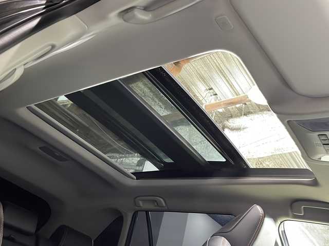 トヨタ ＲＡＶ４ アドベンチャー 広島県 2022(令4)年 3万km アティチュードブラックマイカ 禁煙車/純正10.5型ナビ/バックカメラ/ＡＯＳエアロ/ムーンルーフ/ブラインドスポットモニター/ＡＬＰＩＮＥリフトアップスピーカー/レーダークルーズコントロール/ステアリングヒーター/ＥＴＣ２．０/ＬＥＤヘッドライト/エアバッグ(運転席/助手席/サイド/カーテン)/純正19インチアルミホイール(235/55/R19)