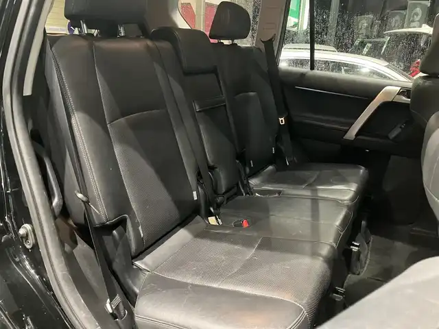 トヨタ ランドクルーザー プラド TX Lパッケージ 神奈川県 2018(平30)年 9.1万km ブラック ワンオーナー/新車保証書/取扱説明書/セーフティセンス/・プリクラッシュセーフティシステム/・レーンディパーチャーアラート/・オートマチックハイビーム/・レーダークルーズコントロール/モデリスタエアロ/ルーフレール付き/純正ナビ・フルセグTV/CD・DVDビデオ・Bluetooth/HDMI/バックカメラ/サンルーフ/レザーシート/前席快適温熱シート/パワーシート/3列目電動格納シート/ビルトインETC2.0/LEDヘッドライト/社外20インチアルミホイール