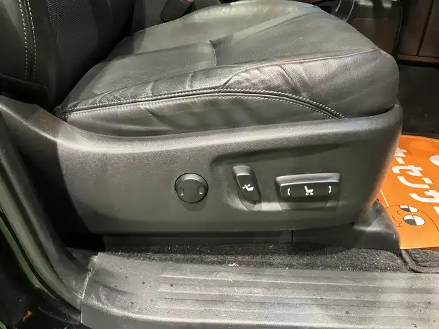 トヨタ ランドクルーザー プラド TX Lパッケージ 神奈川県 2018(平30)年 9.1万km ブラック ワンオーナー/新車保証書/取扱説明書/セーフティセンス/・プリクラッシュセーフティシステム/・レーンディパーチャーアラート/・オートマチックハイビーム/・レーダークルーズコントロール/モデリスタエアロ/ルーフレール付き/純正ナビ・フルセグTV/CD・DVDビデオ・Bluetooth/HDMI/バックカメラ/サンルーフ/レザーシート/前席快適温熱シート/パワーシート/3列目電動格納シート/ビルトインETC2.0/LEDヘッドライト/社外20インチアルミホイール