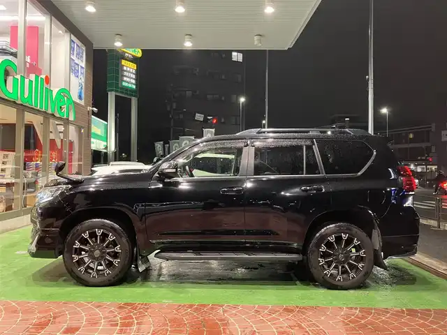 トヨタ ランドクルーザー プラド TX Lパッケージ 神奈川県 2018(平30)年 9.1万km ブラック ワンオーナー/新車保証書/取扱説明書/セーフティセンス/・プリクラッシュセーフティシステム/・レーンディパーチャーアラート/・オートマチックハイビーム/・レーダークルーズコントロール/モデリスタエアロ/ルーフレール付き/純正ナビ・フルセグTV/CD・DVDビデオ・Bluetooth/HDMI/バックカメラ/サンルーフ/レザーシート/前席快適温熱シート/パワーシート/3列目電動格納シート/ビルトインETC2.0/LEDヘッドライト/社外20インチアルミホイール