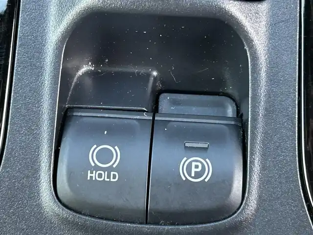 トヨタ カローラ クロス Z 大阪府 2023(令5)年 4.2万km プラチナホワイトパールマイカ 純正9インチナビ /・BT/USB/パノラミックビューモニター/前後ドライブレコーダー/ワンオーナー/ETC/パワーバックドア/前後コーナーセンサー/追従型クルーズコントロール/BSM/LEDヘッド・フォグ/D席パワーシート/ハーフレザーシート/シートヒーター/ルーフレール/純正フロアマット/純正18インチAW/取説・保証書