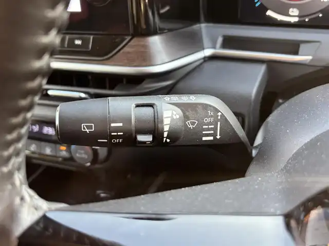 日産 オーラ G レザーエディション 福岡県 2022(令4)年 5.9万km プレミアムコロナオレンジ プロパイロット/BOSEサウンドシステム/純正ナビ（BT/フルセグ/AM/FM/HDMI)/アラウンドビューモニター/Bカメラ/フロントカメラ/サイドカメラ/レーダークルーズコントロール/LEDヘッドライト/オートマチックハイビーム/オートライト/レザーシート/純正17インチAW/ステアリングスイッチ/AutoHold/横滑り防止装置/コーナーセンサー/盗難防止装置/衝突被害軽減システム/保証書/スマートキー/ETC2.0