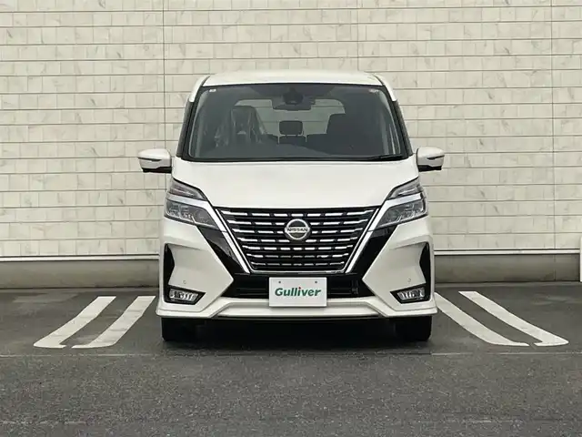 日産 セレナ ハイウェイスター V 福岡県 2022(令4)年 3万km ブリリアントホワイトパール 純正10インチメモリーナビ(フルセグTV・CD・DVD・BT)/アラウンドビューモニター/プロパイロット/エマージェンシーブレーキ/コーナーセンサー/BSM/両側パワスラ/純正前後ドラレコ/ビルトインETC/純正LED・カーペット・アルミ/スマートキー/プッシュスタート