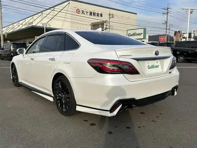 トヨタ クラウン ハイブリッド RS 岡山県 2021(令3)年 8.5万km プレシャスホワイトパール 登録時走行距離84959km/純正12.3インチナビ/(AM/FM/TV/Bluetooth)/Toyota Safety Sense/・プリクラッシュセーフティ/・レーンディパーチャーアラート/・アダプティブクルーズコントロール/・オートマチックハイビーム/バックカメラ/ブラインドスポットモニター/ビルトインETC2.0/ドライブレコーダー/パワーシート(D+N席)/シートヒーター(D+N席)/ステアリングヒーター/純正18インチアルミホイール/プッシュスタート/スマートキー