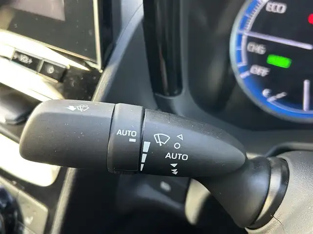 トヨタ クラウン ハイブリッド RS 岡山県 2021(令3)年 8.5万km プレシャスホワイトパール 登録時走行距離84959km/純正12.3インチナビ/(AM/FM/TV/Bluetooth)/Toyota Safety Sense/・プリクラッシュセーフティ/・レーンディパーチャーアラート/・アダプティブクルーズコントロール/・オートマチックハイビーム/バックカメラ/ブラインドスポットモニター/ビルトインETC2.0/ドライブレコーダー/パワーシート(D+N席)/シートヒーター(D+N席)/ステアリングヒーター/純正18インチアルミホイール/プッシュスタート/スマートキー