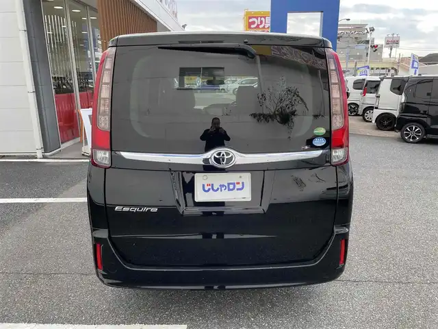 トヨタ エスクァイア Gi 千葉県 2015(平27)年 12.3万km ブラック 【(株)IDOMが運営する【じしゃロン八千代店】の自社ローン対象車両になります。こちらは現金ご利用時の価格です。自社ローンご希望の方は別途その旨お申付け下さい。】/社外ナビ/バックカメラ/両側パワースライドドア/前席シートヒーター/クルーズコントロール