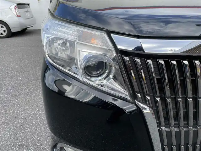 トヨタ エスクァイア Gi 千葉県 2015(平27)年 12.3万km ブラック 【(株)IDOMが運営する【じしゃロン八千代店】の自社ローン対象車両になります。こちらは現金ご利用時の価格です。自社ローンご希望の方は別途その旨お申付け下さい。】/社外ナビ/バックカメラ/両側パワースライドドア/前席シートヒーター/クルーズコントロール