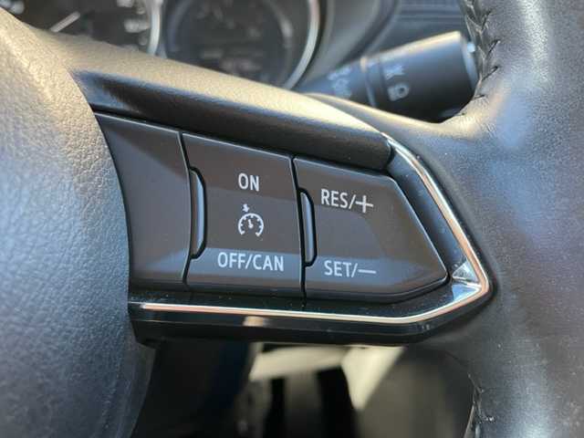 マツダ ＣＸ－５ XD 千葉県 2018(平30)年 4.9万km ジェットブラックマイカ ターボ/衝突被害軽減システム/純正ナビ/　　フルセグTV BT CD DVD AM FM/バックカメラ/クルーズコントロール/純正AW/純正フロアマット/シートカバー全席/ステアリングリモコン/電子パーキング/オートホールド/ETC