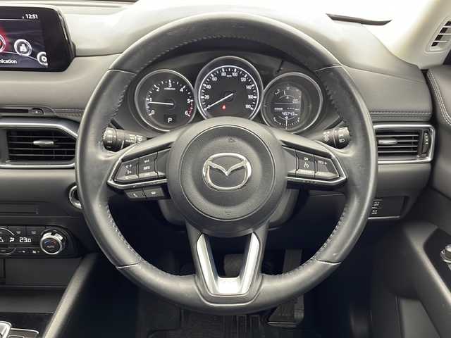 マツダ ＣＸ－５ XD 千葉県 2018(平30)年 4.9万km ジェットブラックマイカ 禁煙車/衝突被害軽減システム/純正ナビ（フルセグTV BT CD DVD AM FM/バックカメラ/クルーズコントロール/純正AW/純正フロアマット/シートカバー全席/ステアリングリモコン/電子パーキング/オートホールド/ETC/ドアバイザー/プッシュスタート