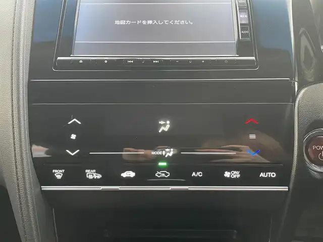 ホンダ シャトル ハイブリッド X スタイルED 岩手県 2016(平28)年 12.1万km ティンテッドシルバーM (株)IDOMが運営する【じしゃロン盛岡店】の自社ローン専用車両になりますこちらは現金またはオートローンご利用時の価格です。自社ローンご希望の方は別途その旨お申付け下さい/４WD/純正ナビ（DTV/DVD/CD/SD/BT/USB）/バックカメラ/ビルトインETC/LEDヘッドライト/フォグランプ/オートライト/ハーフレザーシート/スマートキー/クルーズコントロール/パドルシフト/新車時保証書/取扱説明書/ナビ取扱説明書