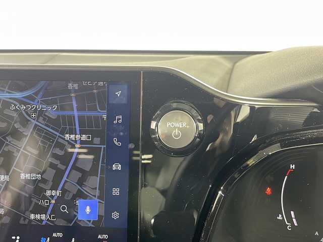 レクサス ＮＸ 350h Fスポーツ 福岡県 2022(令4)年 1.5万km ホワイトノーヴァガラスフレーク 純正ナビ/サンルーフ/フルセグテレビ/電動リアゲート/衝突被害軽減システム/前後コーナーシステム/横滑り防止装置/ダブル+サイドエアバッグ/レーンアシスト/パワーシート(D席/N席)/バックカメラ/クルーズコントロール(追従走行)/前後ドライブレコーダー