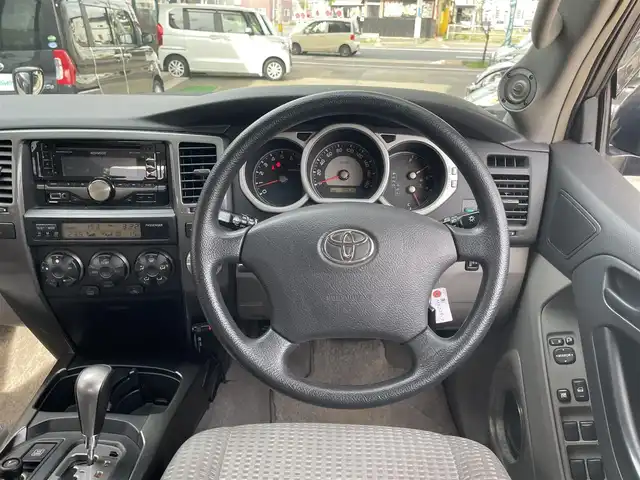 トヨタ ハイラックス サーフ SSR－X LTD 青森県 2008(平20)年 9.1万km ブラック 4WD/社外CDオーディオ/[FM/AM/CD/AUX/USB]/社外スピーカー/社外エンジンスターター/ETC/AC100V/リモコンキー/バックドアイージークローザー/フロントフォグ/バックフォグ/社外16インチAW付きスタッドレスタイヤ積込/純正フロアマット/ドアバイザー/電動格納ミラー/ヘッドライトレベライザー/保証書/取扱説明書