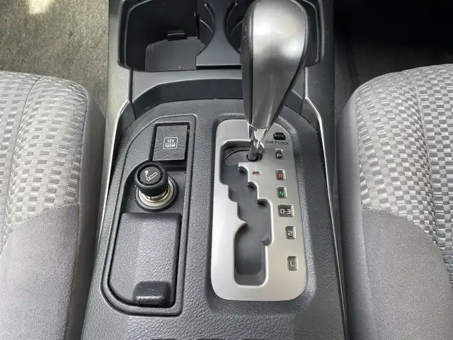 トヨタ ハイラックス サーフ SSR－X LTD 青森県 2008(平20)年 9.1万km ブラック 4WD/社外CDオーディオ/[FM/AM/CD/AUX/USB]/社外スピーカー/社外エンジンスターター/ETC/AC100V/リモコンキー/バックドアイージークローザー/フロントフォグ/バックフォグ/社外16インチAW付きスタッドレスタイヤ積込/純正フロアマット/ドアバイザー/電動格納ミラー/ヘッドライトレベライザー/保証書/取扱説明書