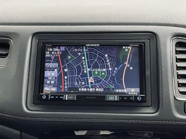 ホンダ ヴェゼル ハイブリッド ホンダセンシング 道央・札幌 2019(平31)年 4.3万km ミッドナイトブルービームM ・４WD/・寒冷地仕様/・社外メモリナビ/・CD/DVD/AUX/・バックカメラ/・ホンダセンシング/・クリアランスソナー/・オートホールドブレーキ/・パドルシフト/・レーンキープアシスト/・横滑り防止装置/・LEDヘッドライト/・オートライト/・プッシュスタート/・スマートキー/・スペアキー/・純正フロアマット/・純正16インチAW/・ドアバイザー/・取扱説明書