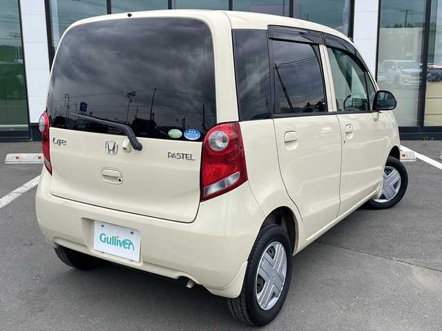 ホンダ ライフ パステル 道東・釧路十勝 2010(平22)年 8.7万km バニラクレム ・４WD/・社外メモリナビ/（CD・DVD・AM・FM・フルセグ）/・バックカメラ/・スマートキー/・ミラーヒーター/・社外エンジンスターター/・社外スピーカー/・ドアバイザー/・フロアマット/・取扱説明書