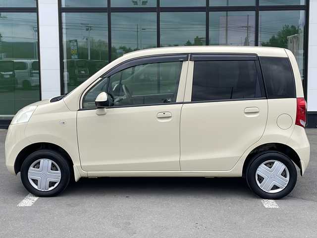 ホンダ ライフ パステル 道東・釧路十勝 2010(平22)年 8.7万km バニラクレム ・４WD/・社外メモリナビ/（CD・DVD・AM・FM・フルセグ）/・バックカメラ/・スマートキー/・ミラーヒーター/・社外エンジンスターター/・社外スピーカー/・ドアバイザー/・フロアマット/・取扱説明書