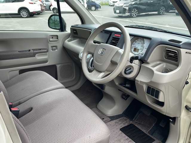 ホンダ ライフ パステル 道東・釧路十勝 2010(平22)年 8.7万km バニラクレム ・４WD/・社外メモリナビ/（CD・DVD・AM・FM・フルセグ）/・バックカメラ/・スマートキー/・ミラーヒーター/・社外エンジンスターター/・社外スピーカー/・ドアバイザー/・フロアマット/・取扱説明書